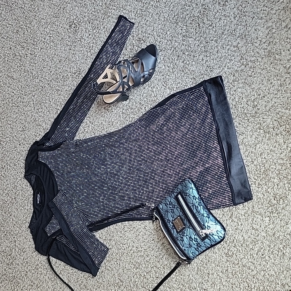 Bebe Long sleeve dress